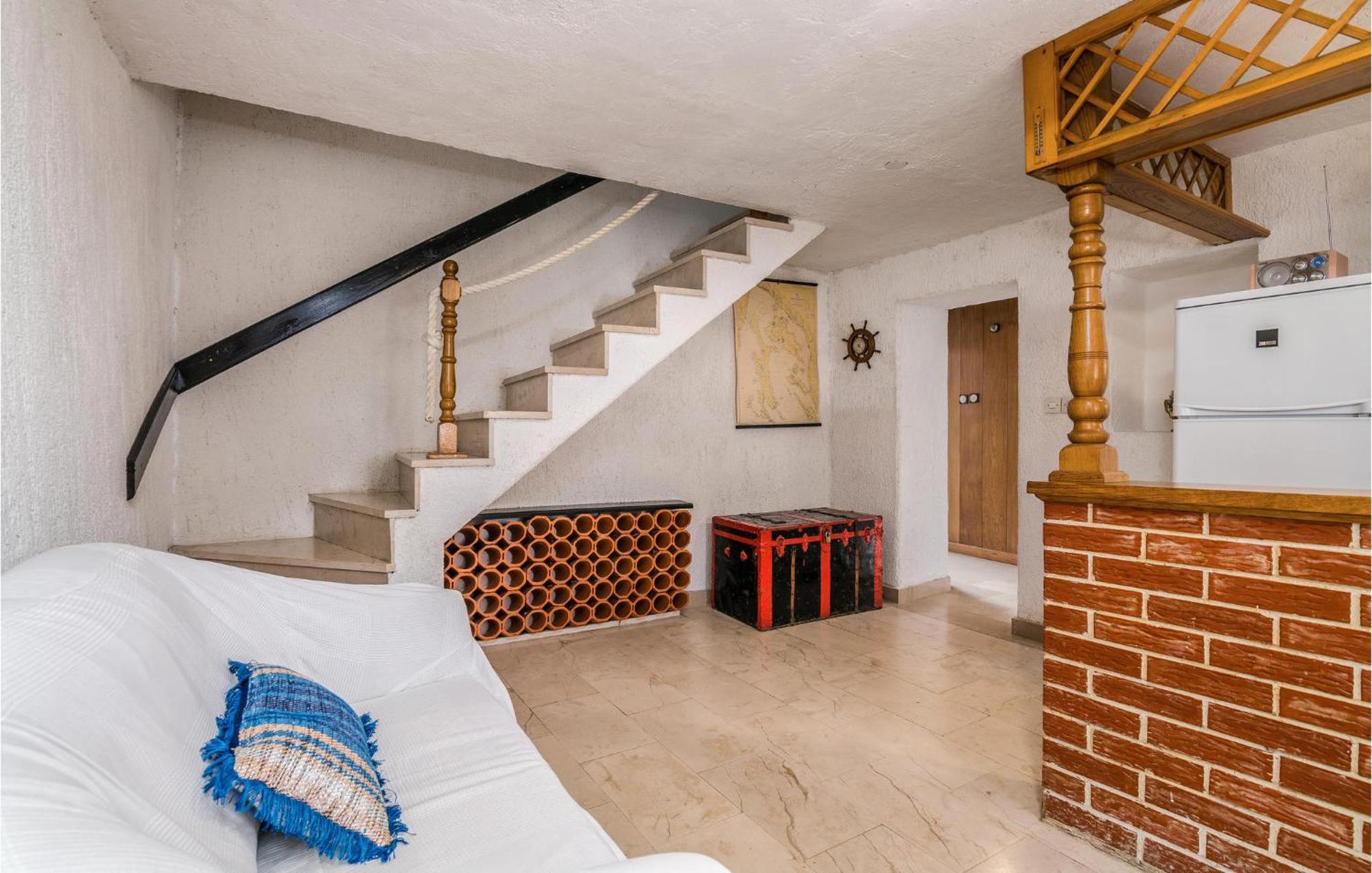 2 Bedroom Gorgeous Home In Baska Exteriör bild