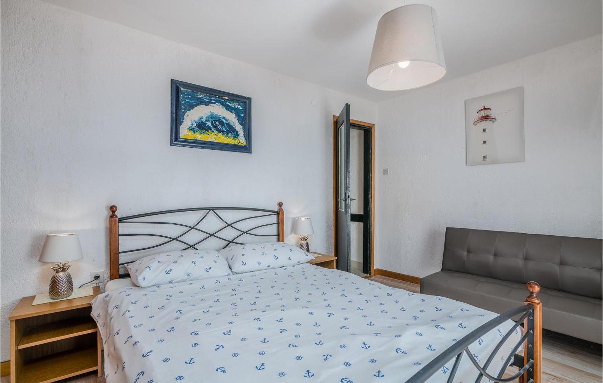 2 Bedroom Gorgeous Home In Baska Exteriör bild