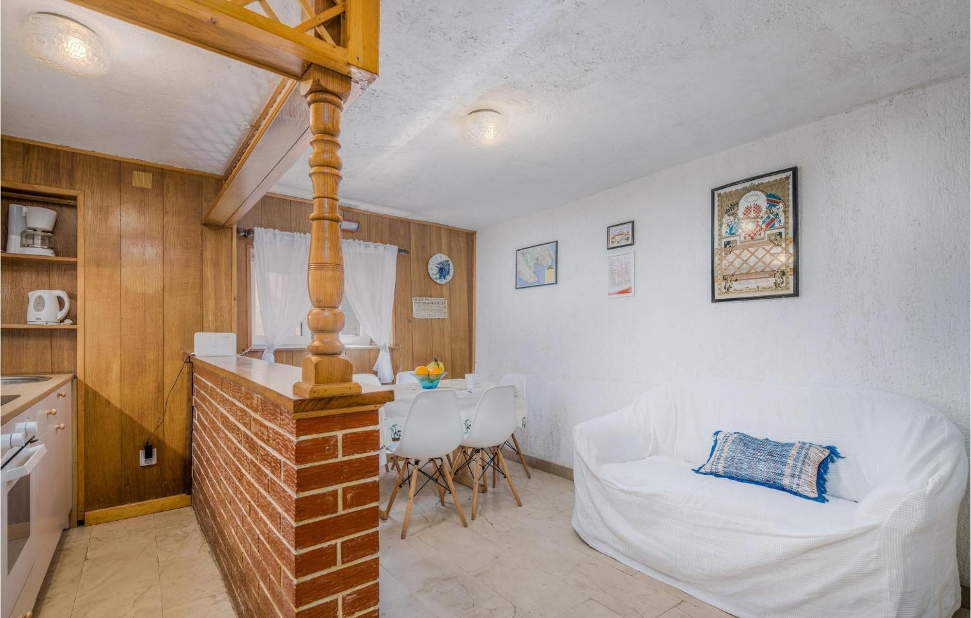 2 Bedroom Gorgeous Home In Baska Exteriör bild